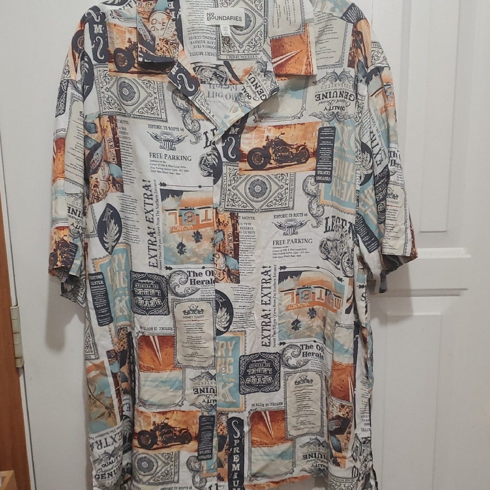 No Boundaries Men's Graphic Print Casual Shirt - Multicolor